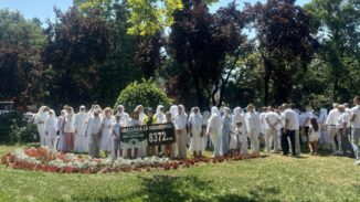 Mirna šetnja za Dan sjećanja na genocid u Srebrenici